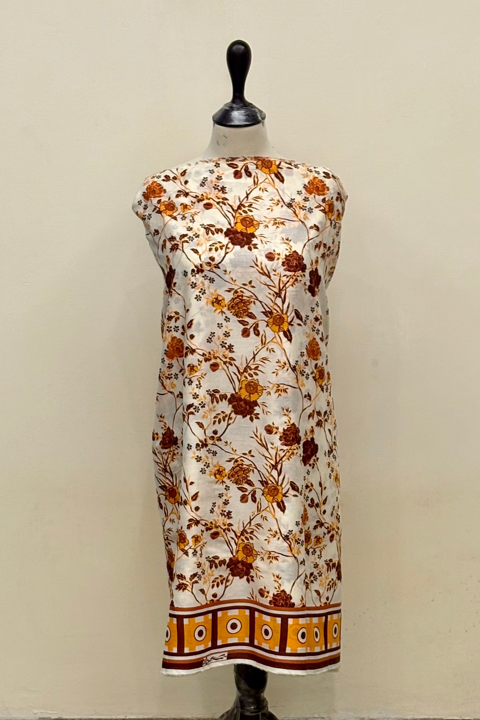 2 Piece Unstitched Ladies Printed Lawn Suit