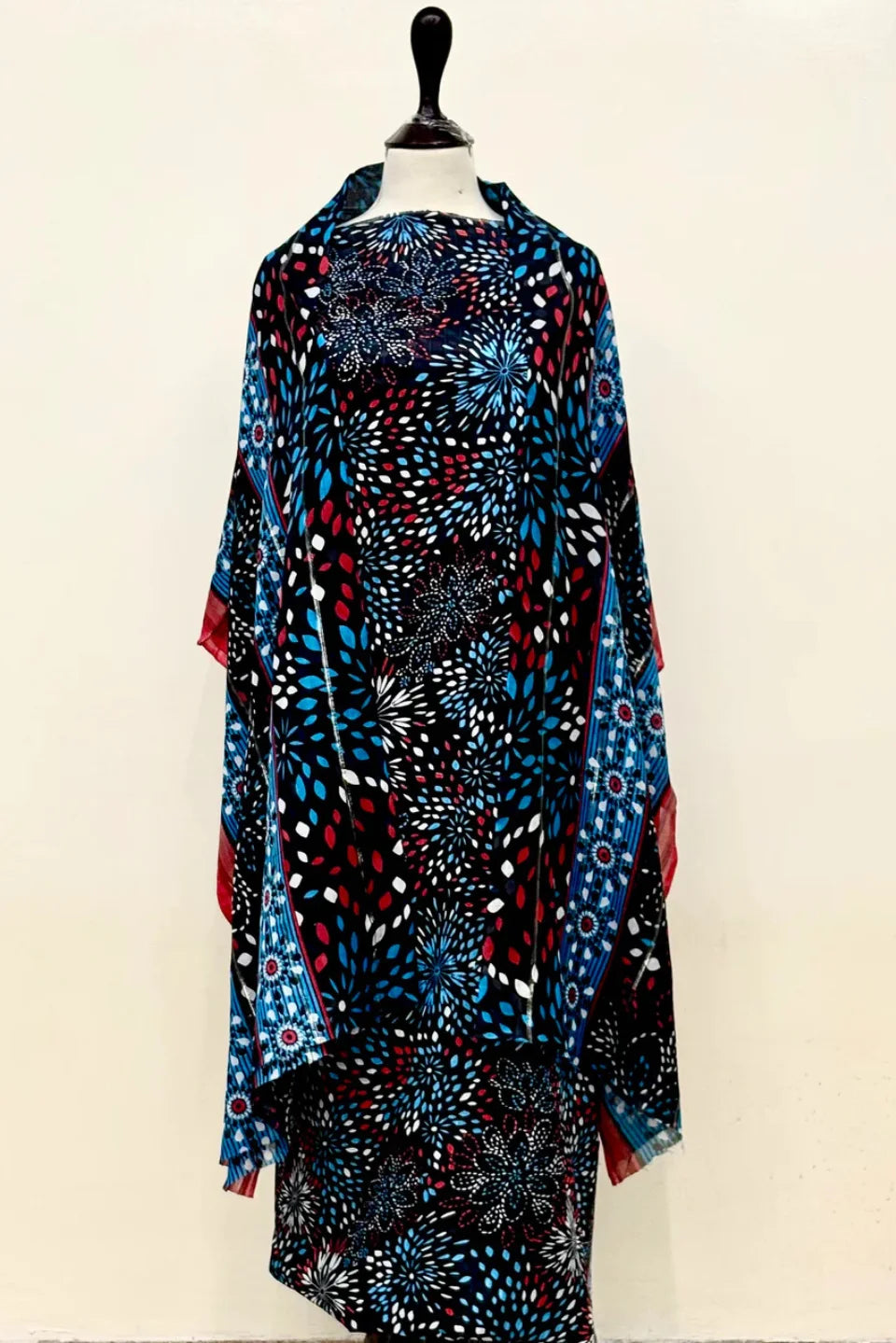 3 Piece Unstitched Ladies Printed Lawn Suit